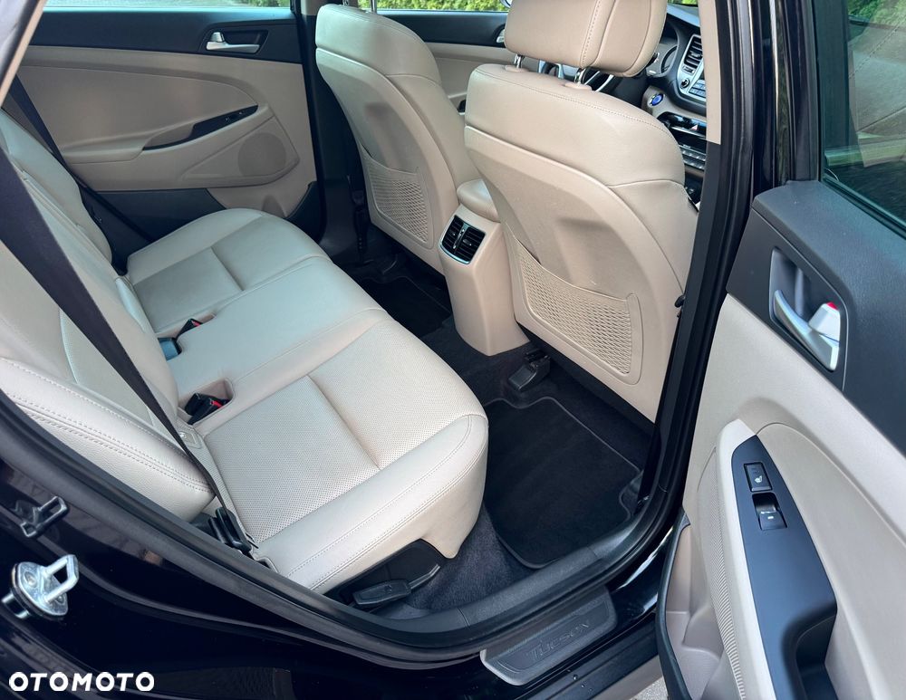 Hyundai Tucson - 34