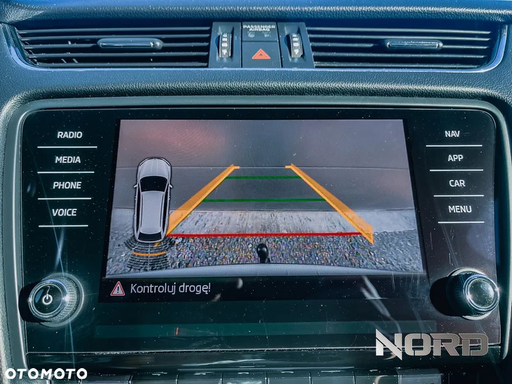 Skoda Octavia Combi 2.0 TDI 4x4 DSG Scout - 14