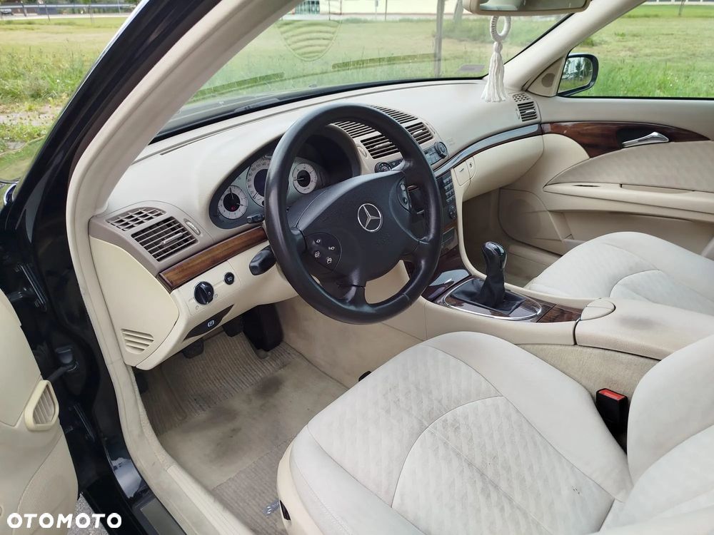 Mercedes-Benz Klasa E 220 CDI Classic - 7