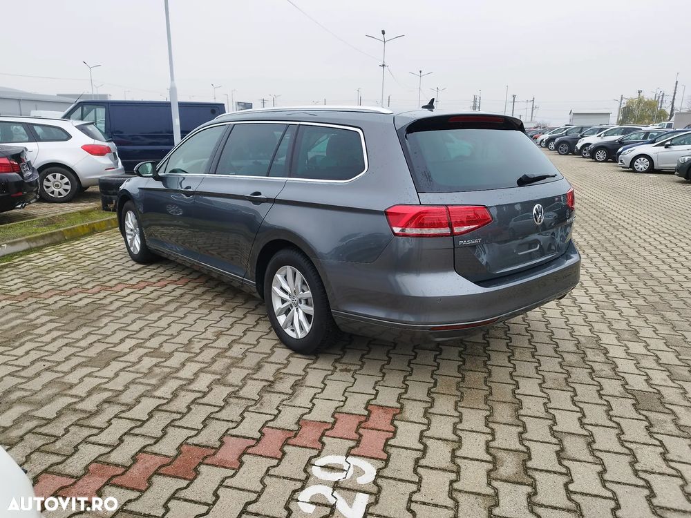 Volkswagen Passat Variant 2.0 TDI DSG (BlueMotion Technology) Highline - 9