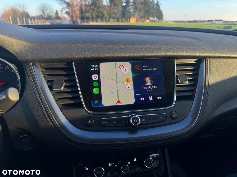 Opel Grandland X 1.6 DStart/Stop Automatik Business INNOVATION - 14