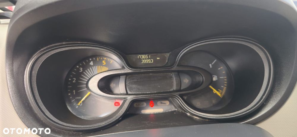 Renault Trafic - 20