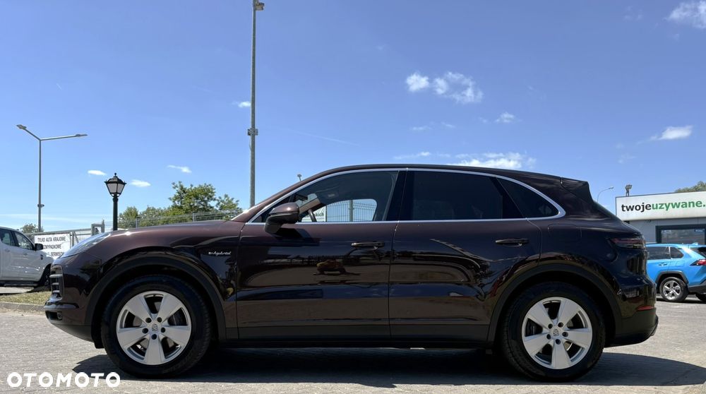 Porsche Cayenne E-Hybrid - 4
