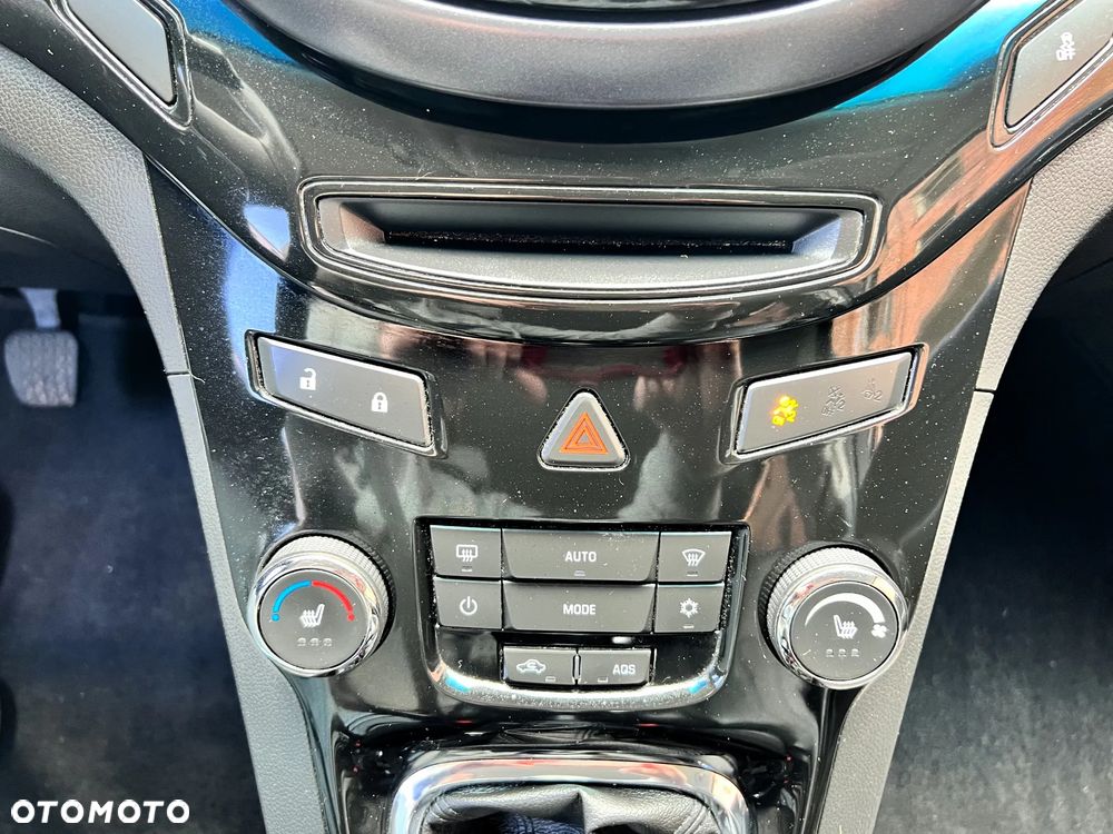 Chevrolet Orlando 1.8 LTZ - 29