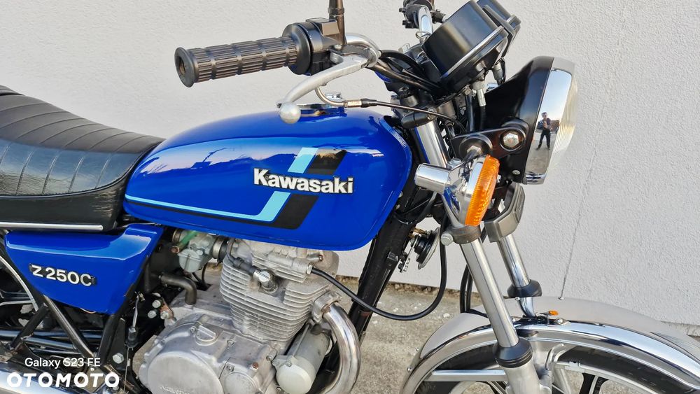 Kawasaki KZ - 8