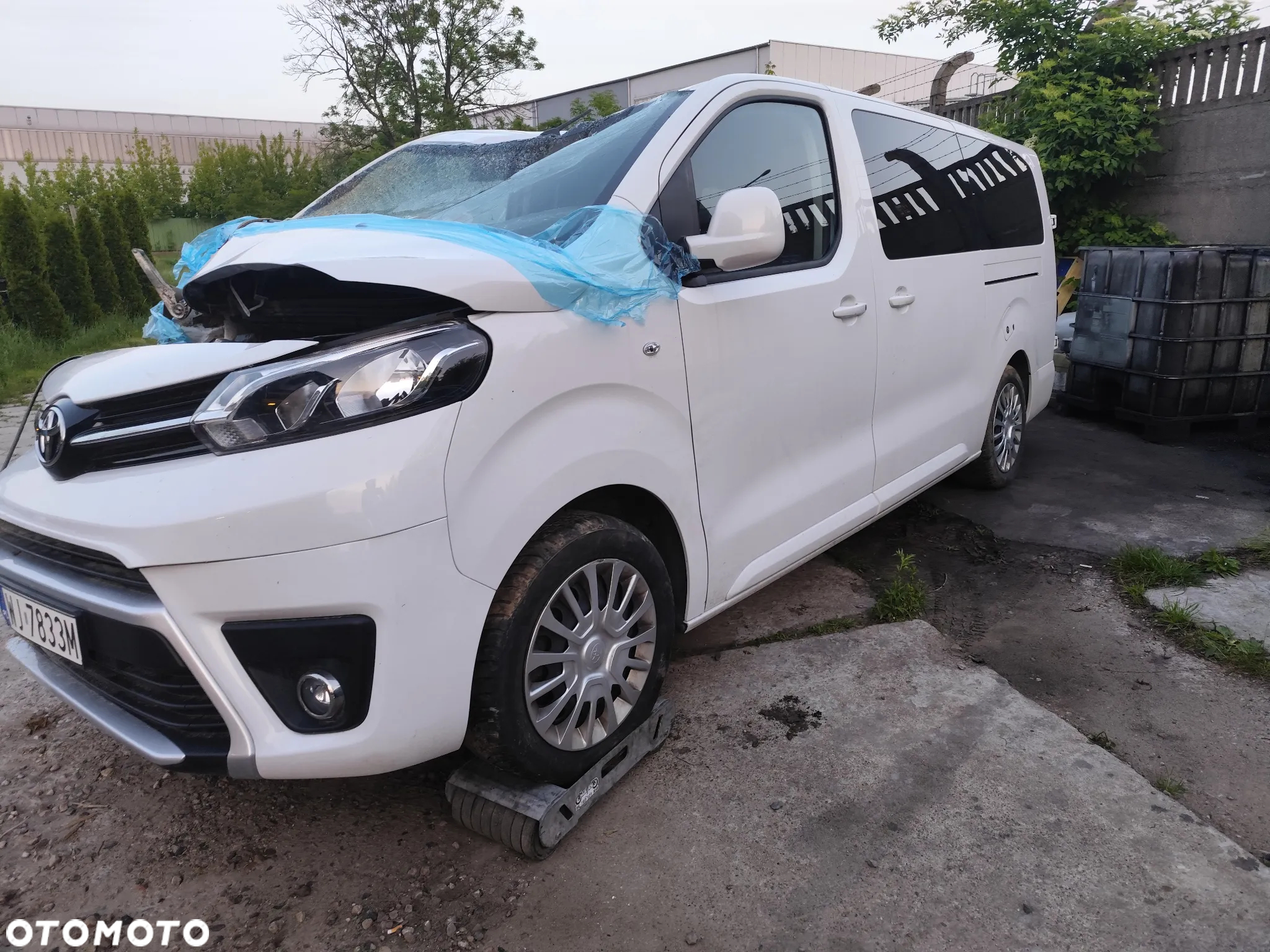 Toyota ProAce Kombi 2.0 D-4D Long 2,8t - 3