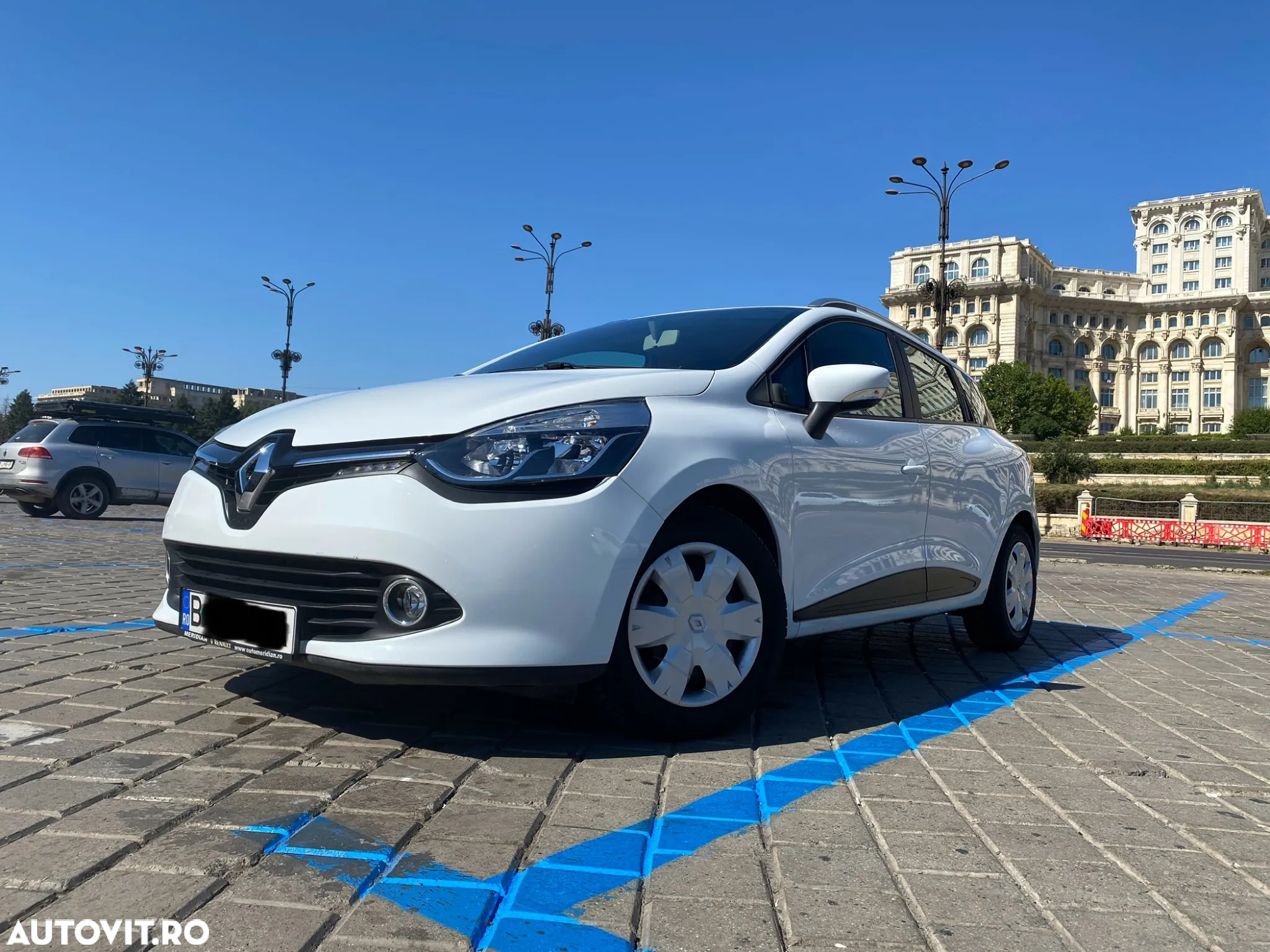 Renault Clio IV 1.2 16V Expression - 3