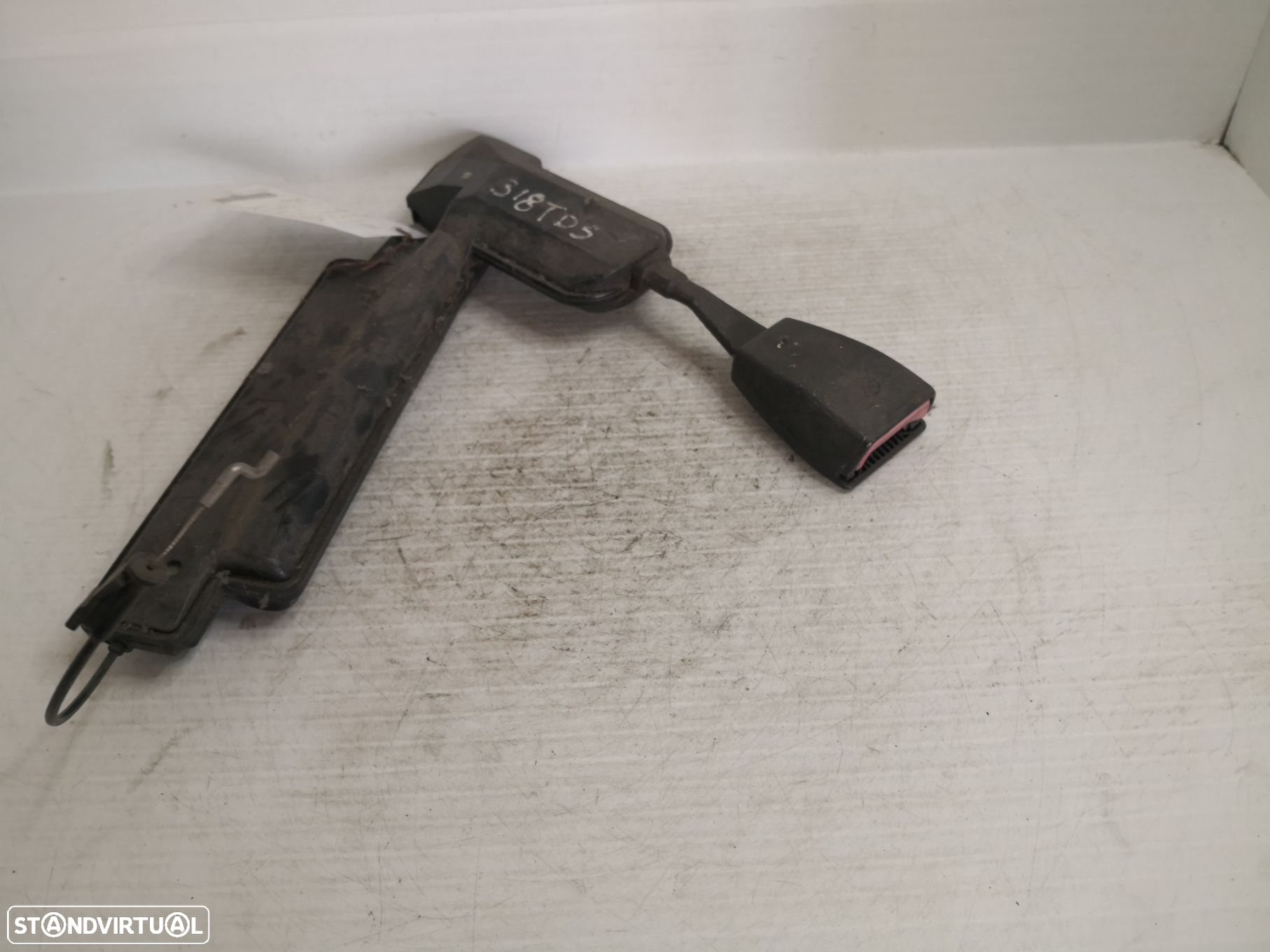 Engate Cinto Frente Esq Bmw 3 (E36) - 2