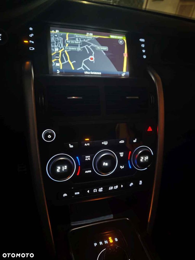 Land Rover Discovery Sport D180 SE - 15