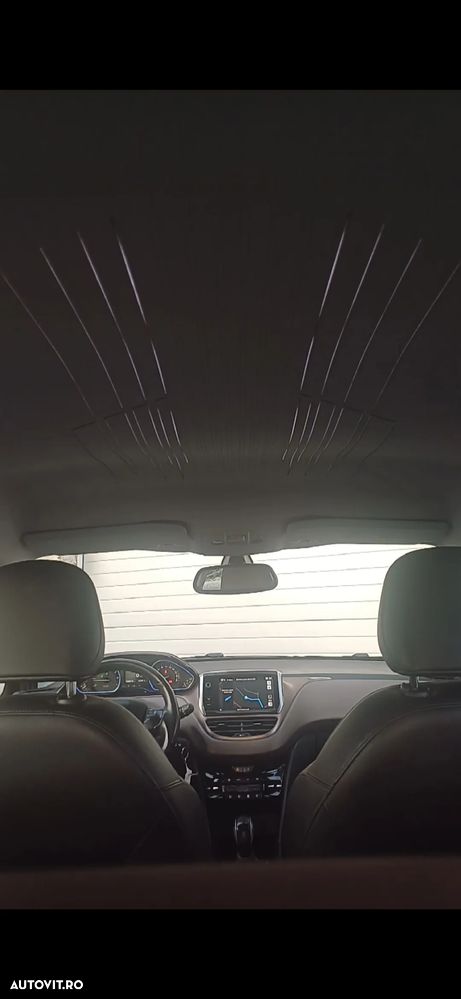 Peugeot 2008 120 VTI Allure - 9