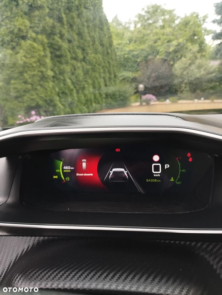 Peugeot 2008 - 6
