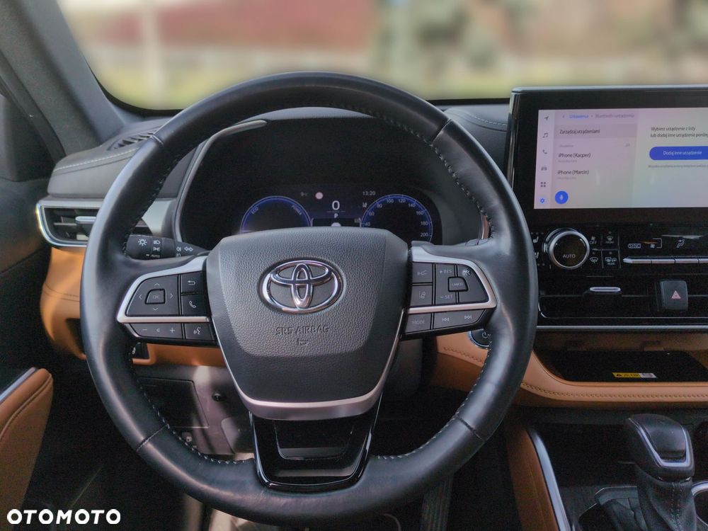 Toyota Highlander - 16