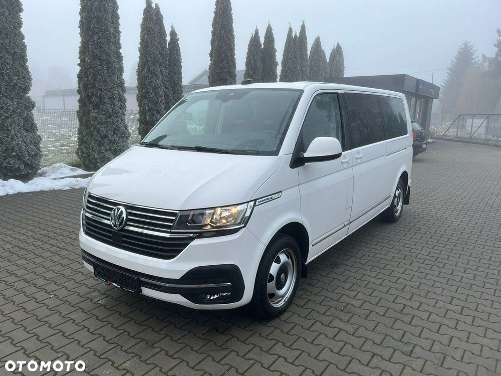 Volkswagen Caravelle - 1