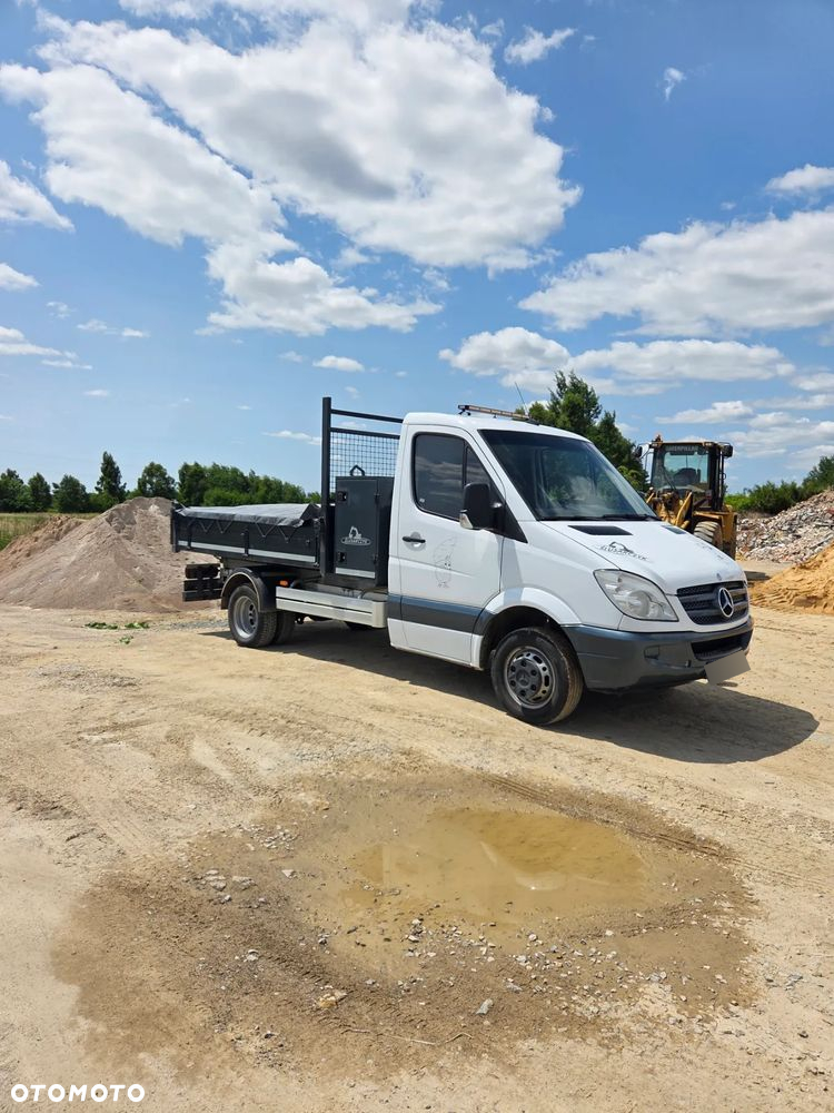 Mercedes-Benz Sprinter - 2