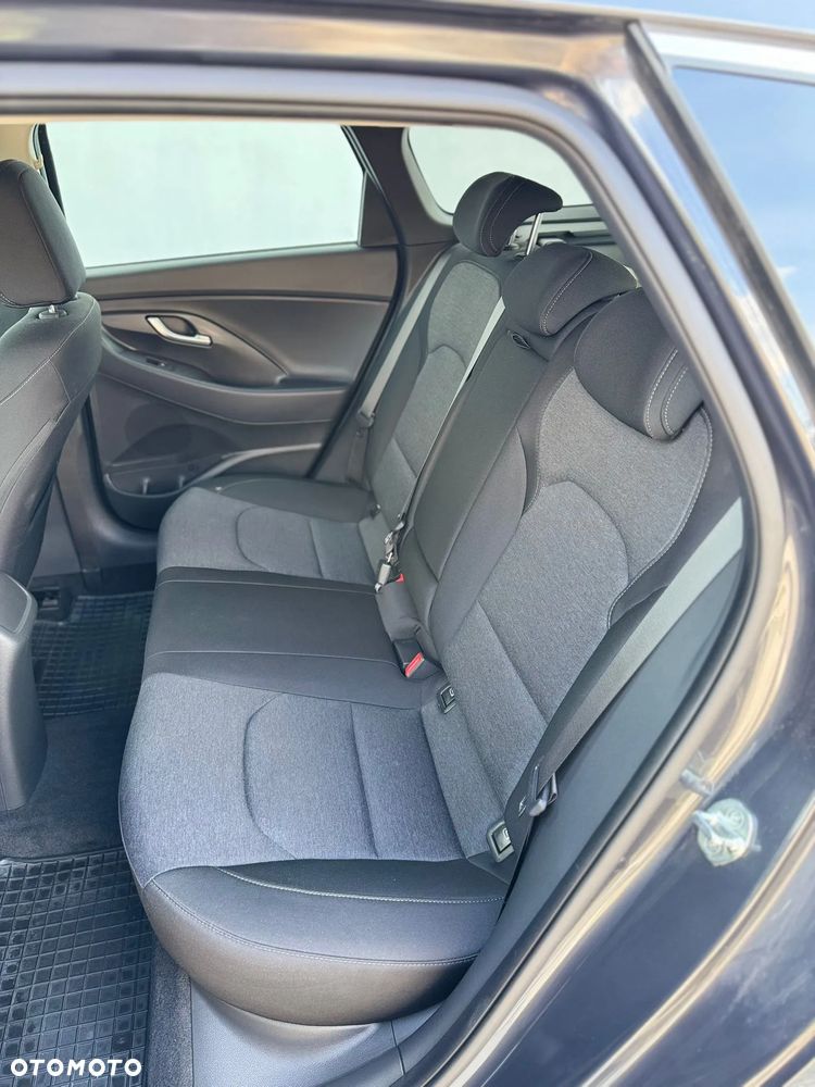 Hyundai i30 1.5 T-GDI 48V Smart DCT - 9