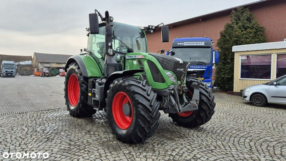 Fendt 716 VARIO Profi Plus - 1