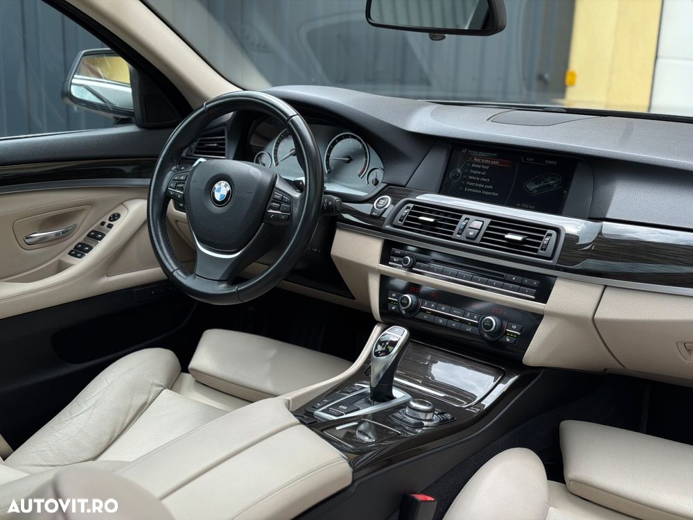 BMW Seria 5 525d xDrive Aut. - 12