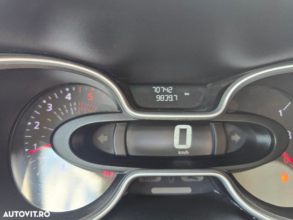 Renault TRAFIC - 3
