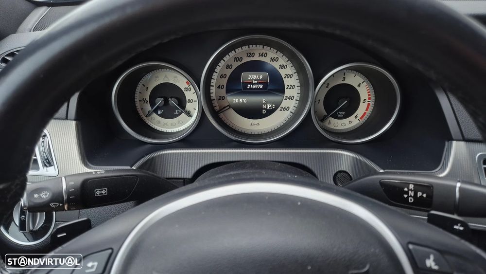 Mercedes-Benz E 250 CDI Avantgarde BlueEfficiency Auto. - 15