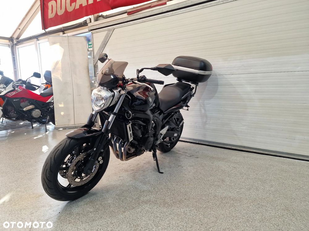 Yamaha FZ - 4