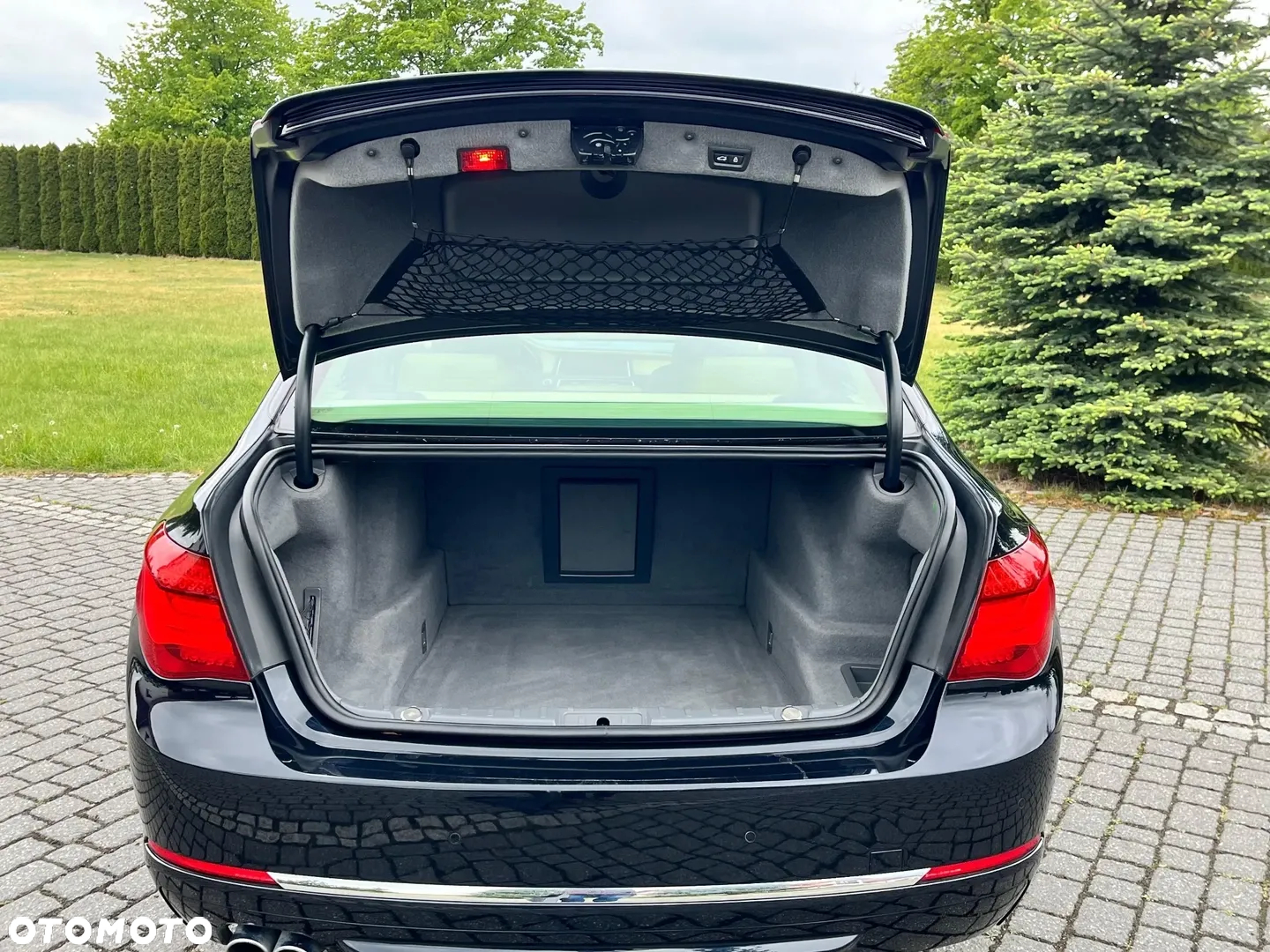 BMW Seria 7 - 27