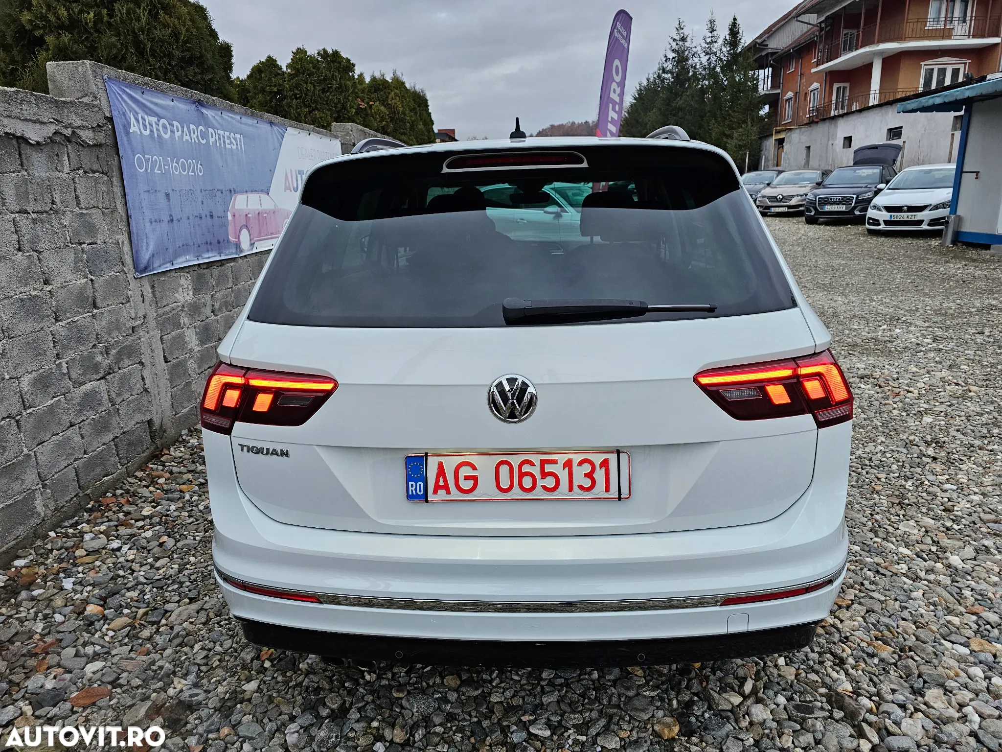 Volkswagen Tiguan 2.0 TDI SCR DSG R-Line - 6