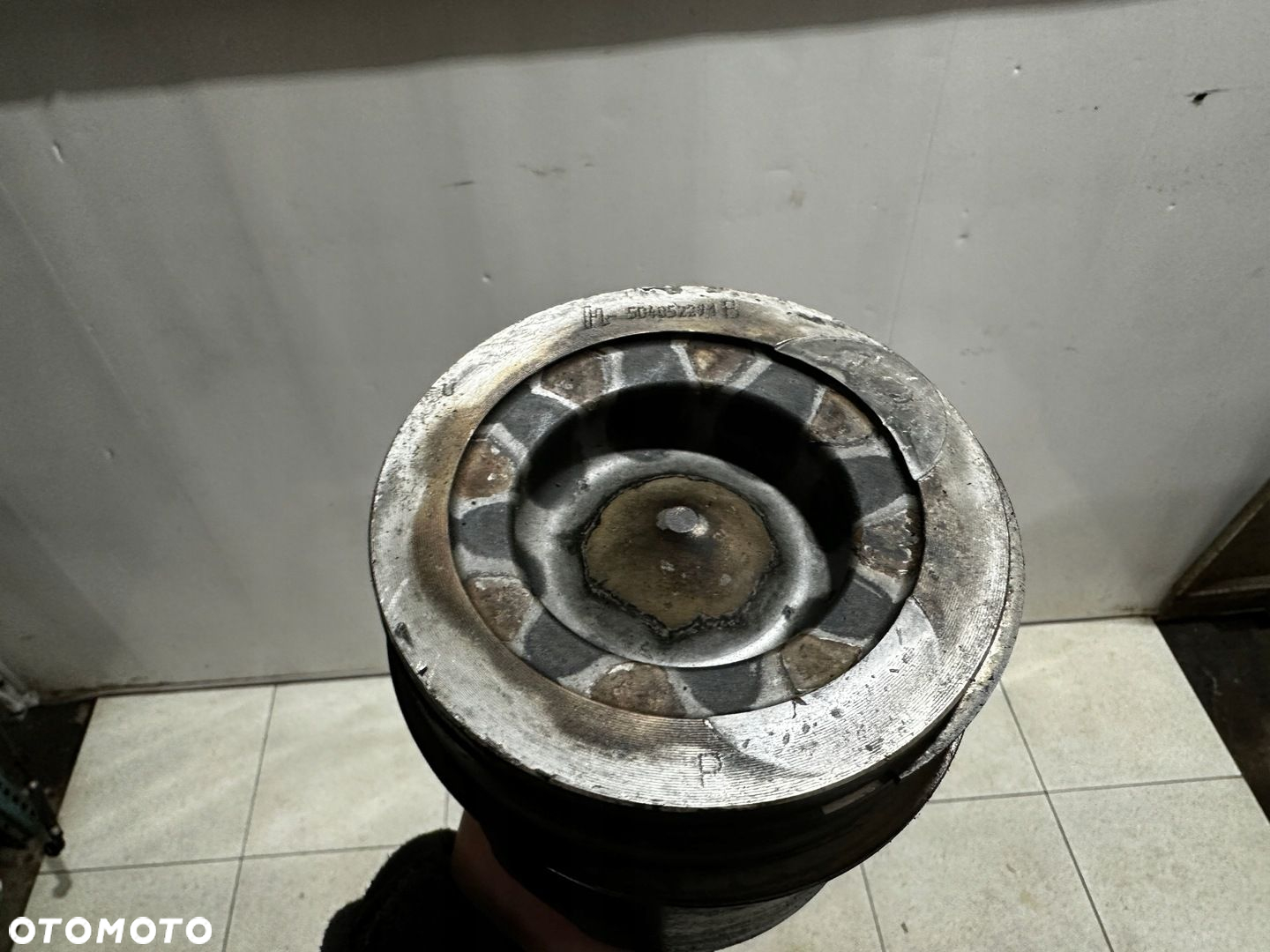 Tłok Kompletny Tłok Korbowód Iveco Stralis Cursor 8 504052291 - 2