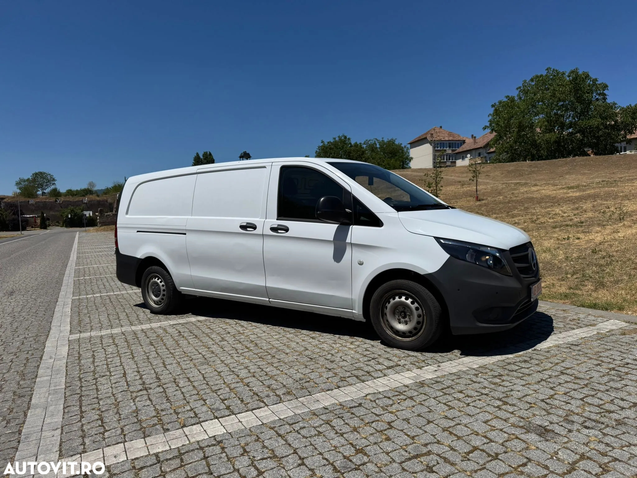 Mercedes-Benz Vito - 11