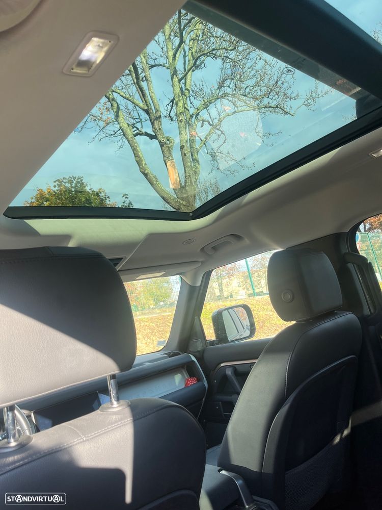 Land Rover Defender 2.0 P400e 110 AWD S - 8