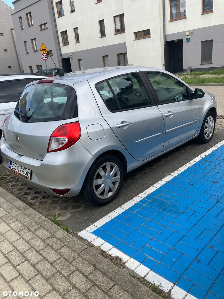 Renault Clio 1.5 dCi Alize - 3