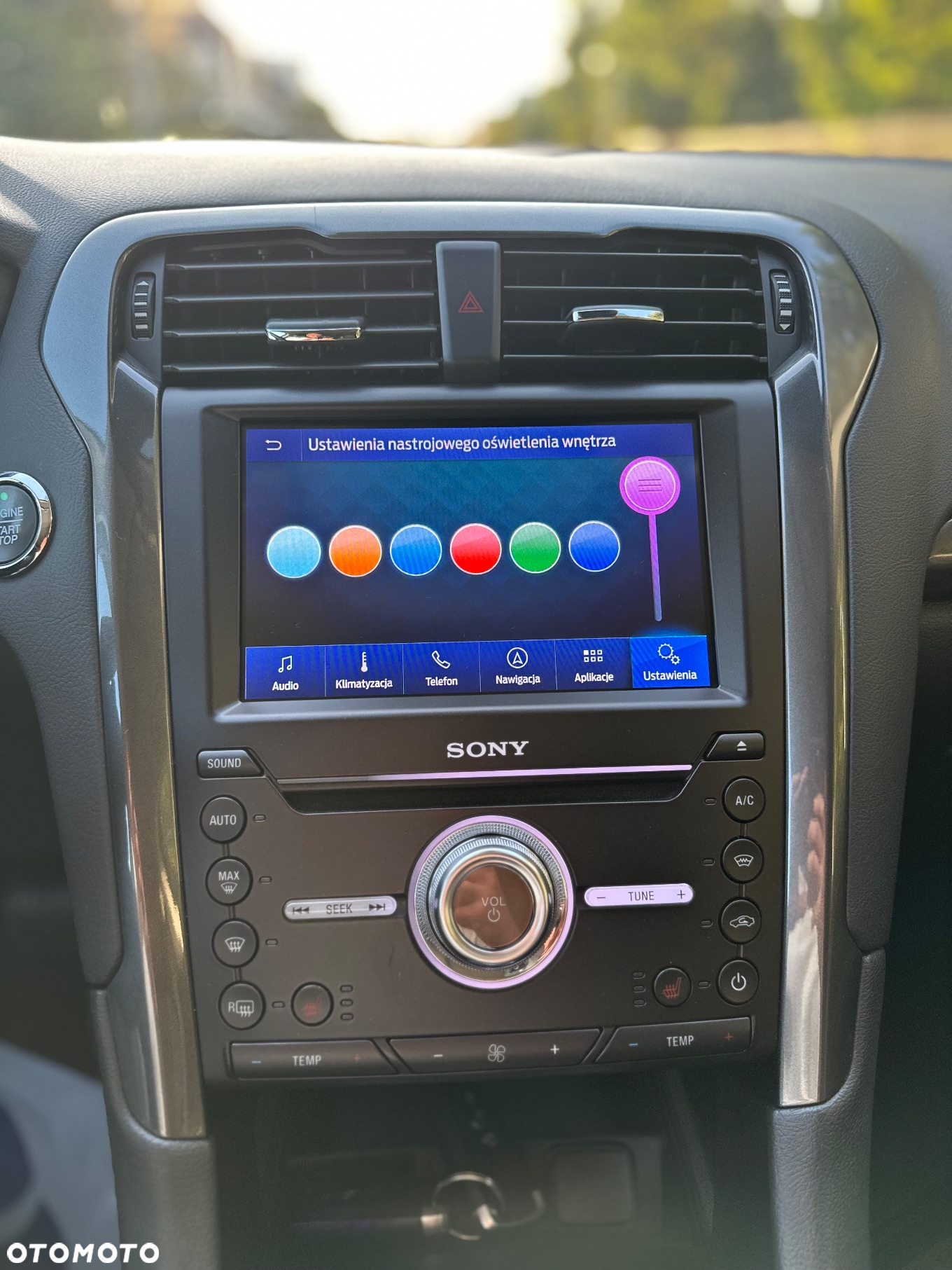Ford Mondeo 2.0 EcoBlue Titanium - 30