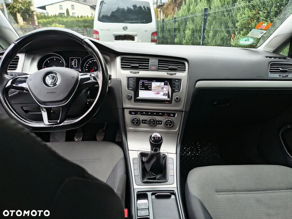 Volkswagen Golf Variant 1.6 TDI DPF Exclusive - 11