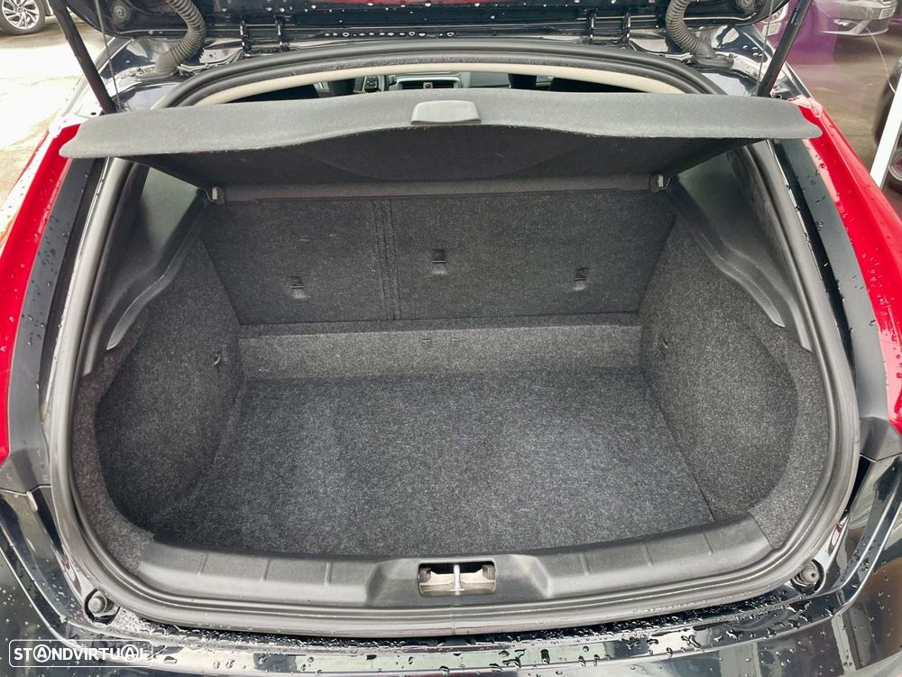 Volvo V40 2.0 D2 Kinetic Eco - 11