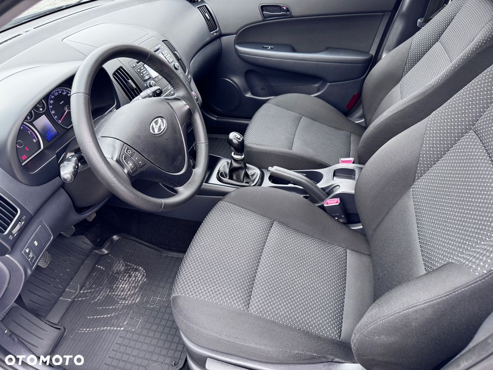 Hyundai i30 1.4 Comfort - 28