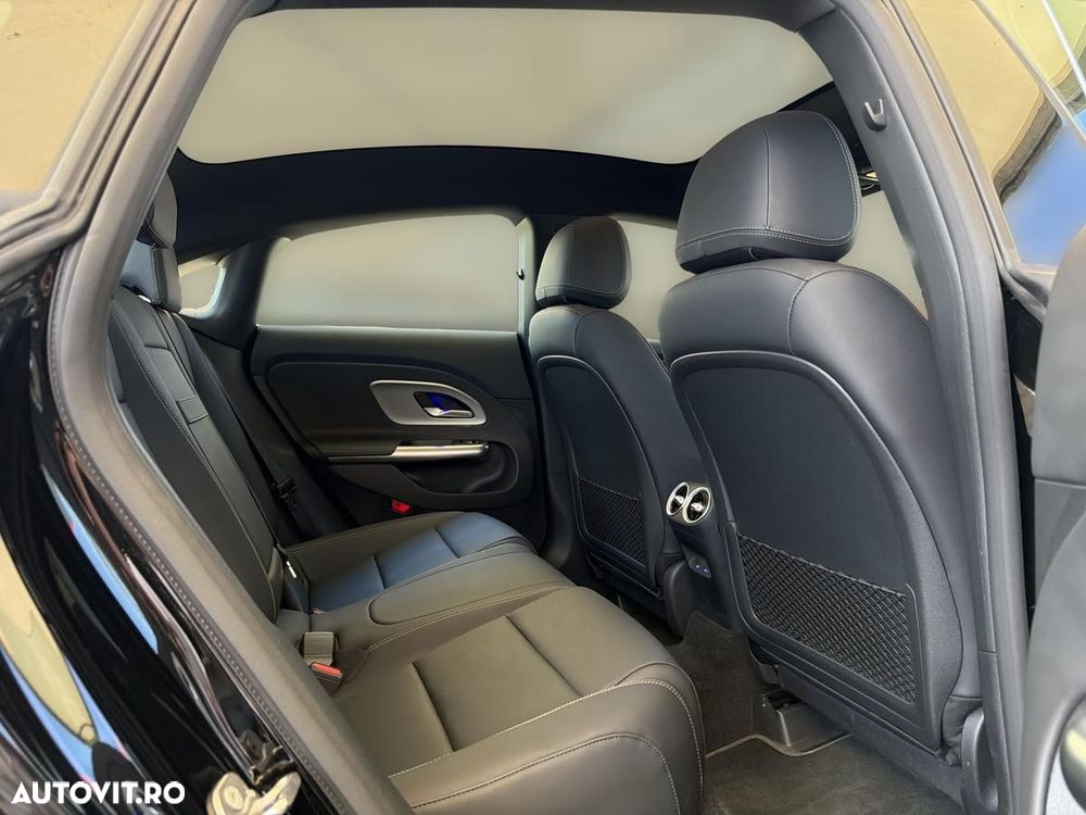 MERCEDES-BENZ CLA 2025 — imagine 15