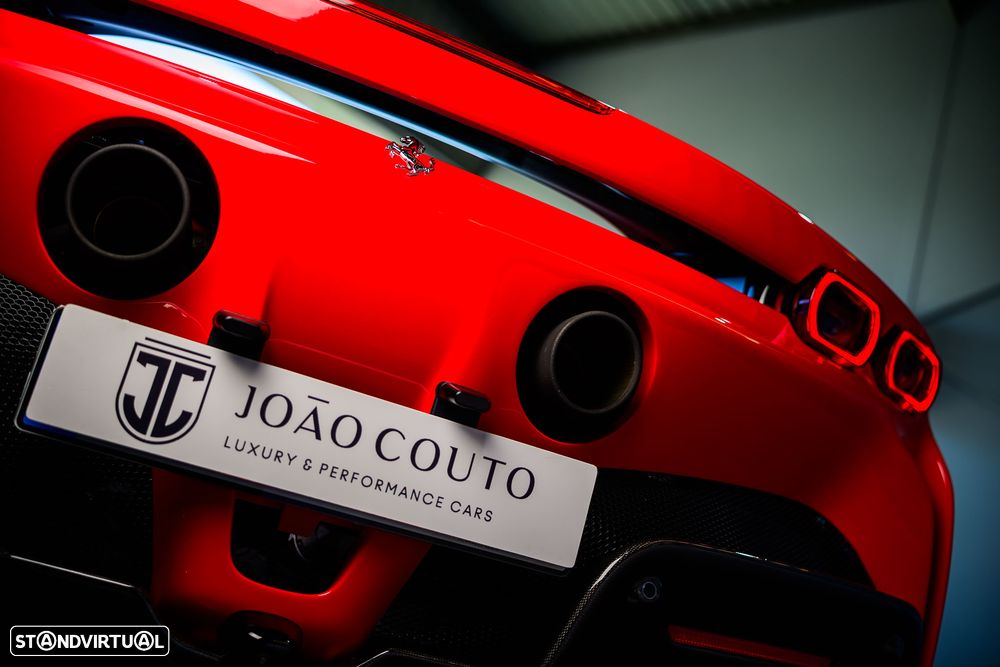Ferrari SF90 Stradale - 14