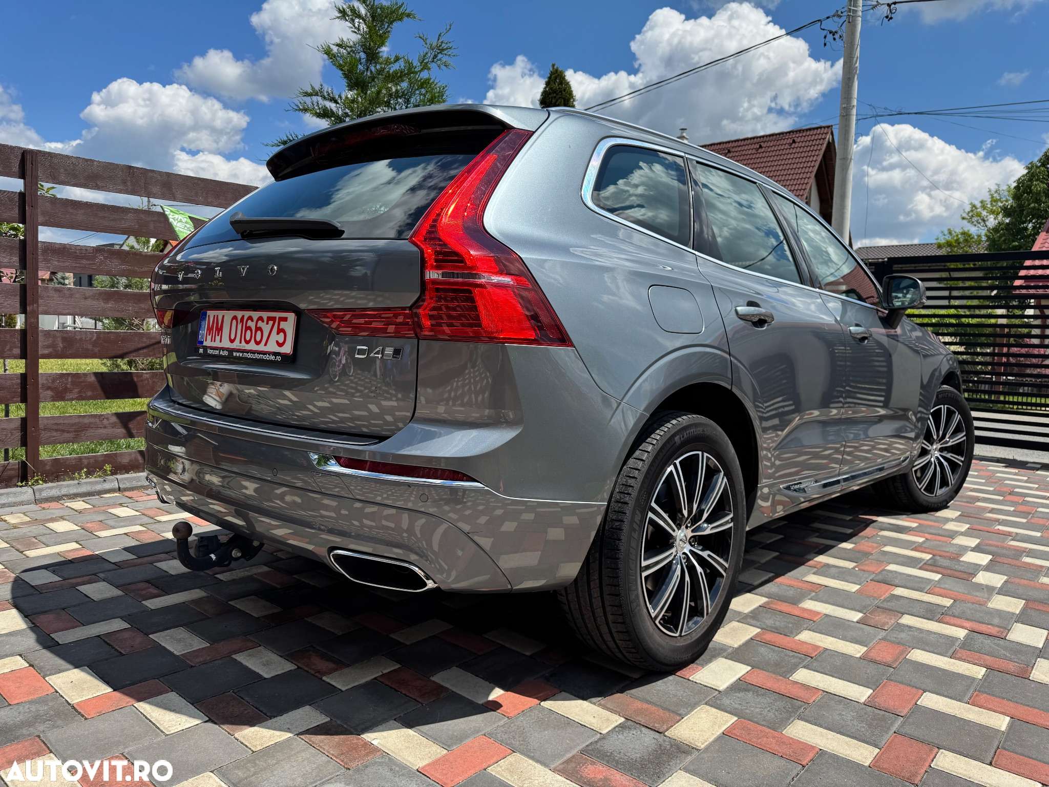 Volvo XC 60 D4 AWD Geartronic Inscription - 4