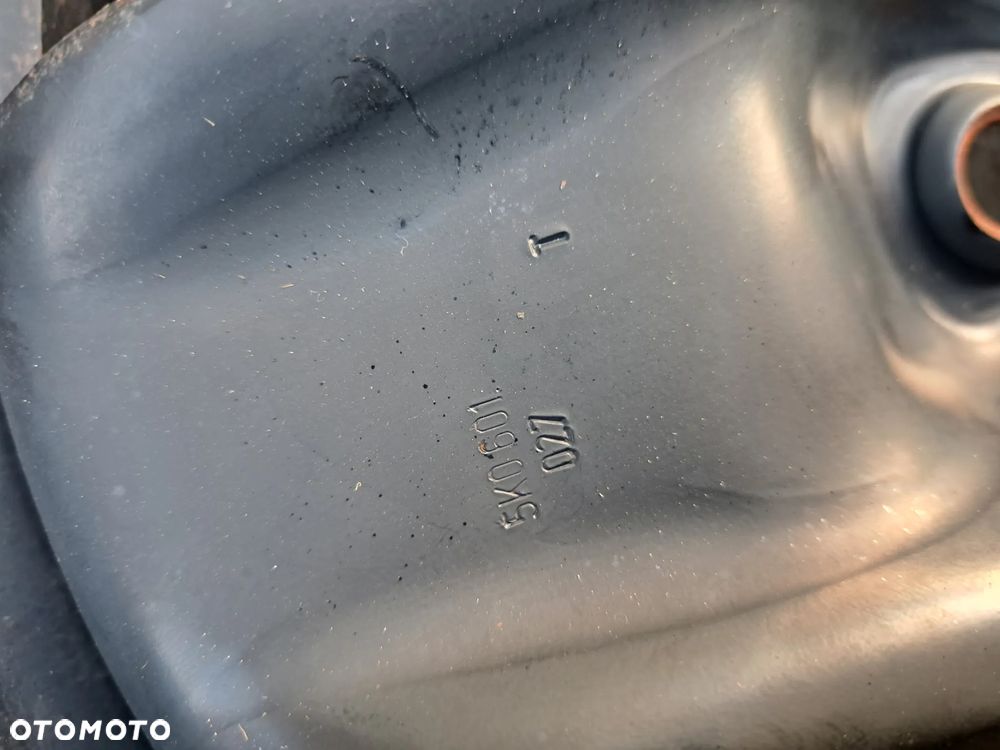 Koła Felgi stalowe VW Golf 6 VI 16 Cali 6.1/2Jx16H2 ET 50 5K0601027  Felgi Strukturalne 16 " Volkswagen Golf 6 VI - 4