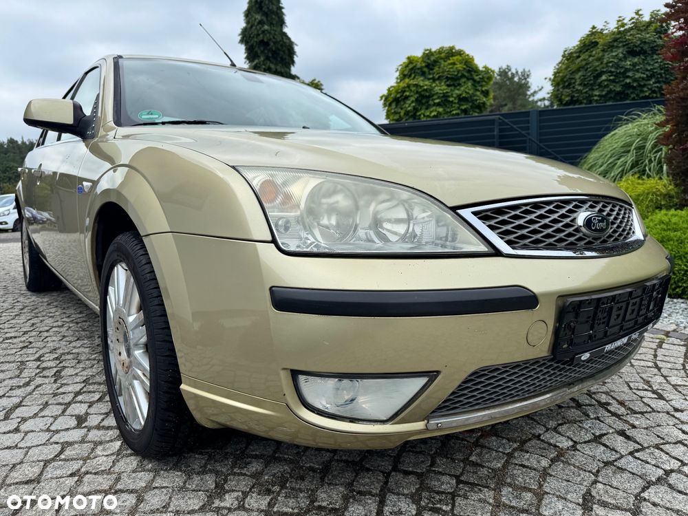Ford Mondeo - 8