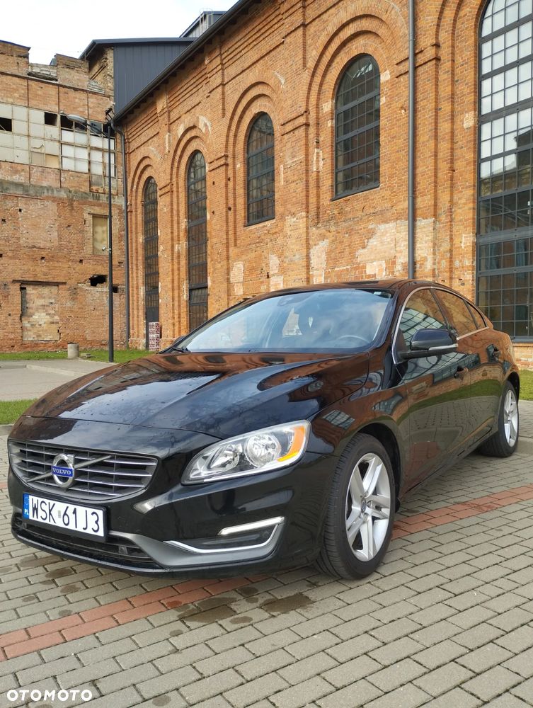 Volvo S60 T5 Powershift Momentum - 11