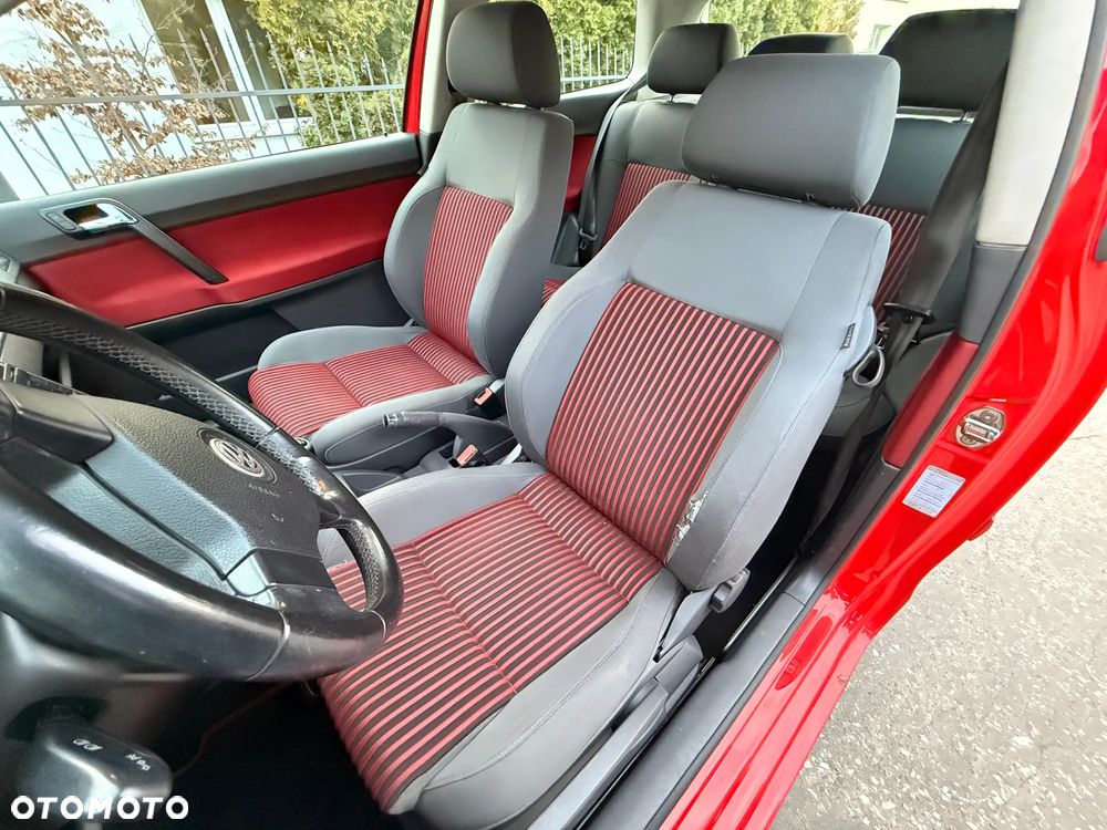 Volkswagen Polo 1.9 TDI Sportline - 9