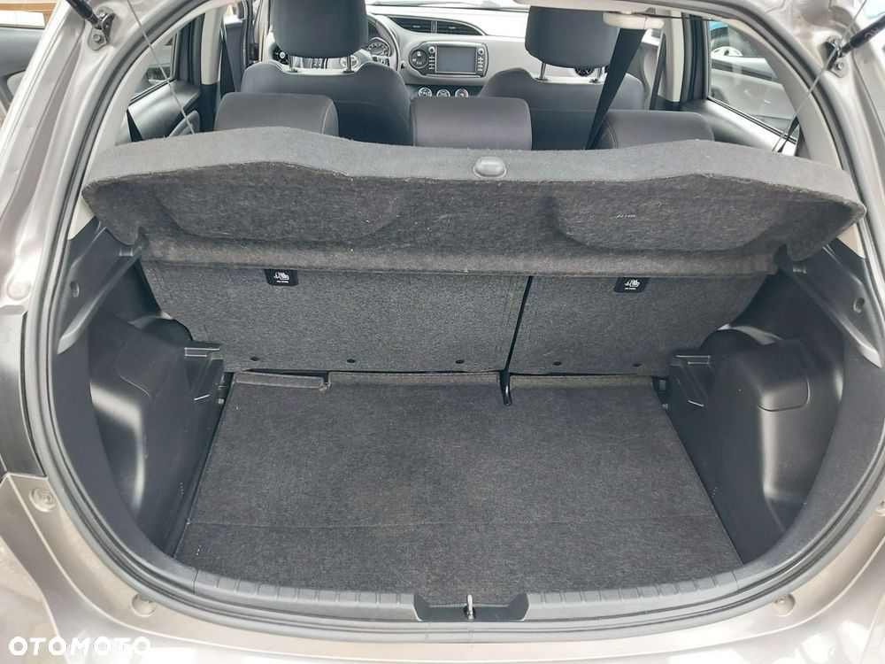 Toyota Yaris 1.5 Premium - 18