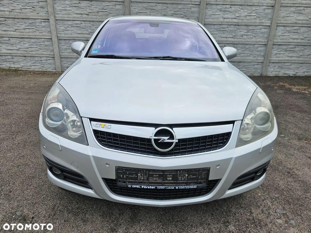 Opel Vectra 2.2 GTS - 1