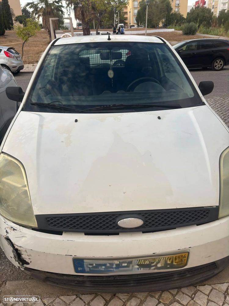 Ford Fiesta - 4