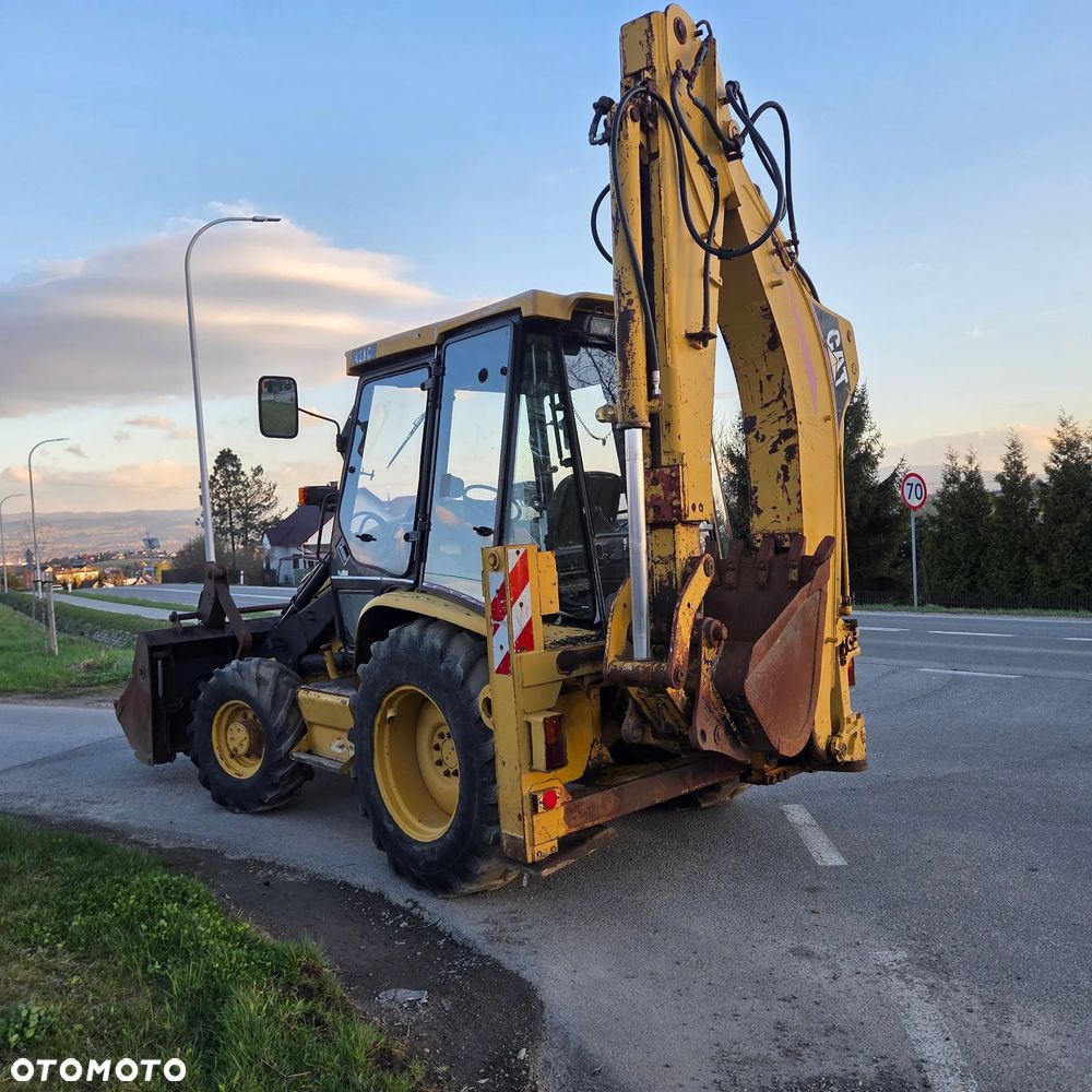 Caterpillar 428C - 10