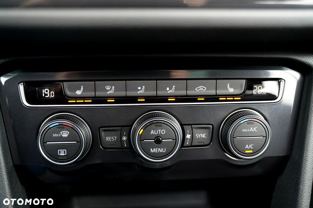 Volkswagen Tiguan Allspace - 36