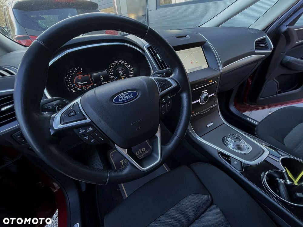 Ford S-Max 2.0 EcoBlue Titanium - 31