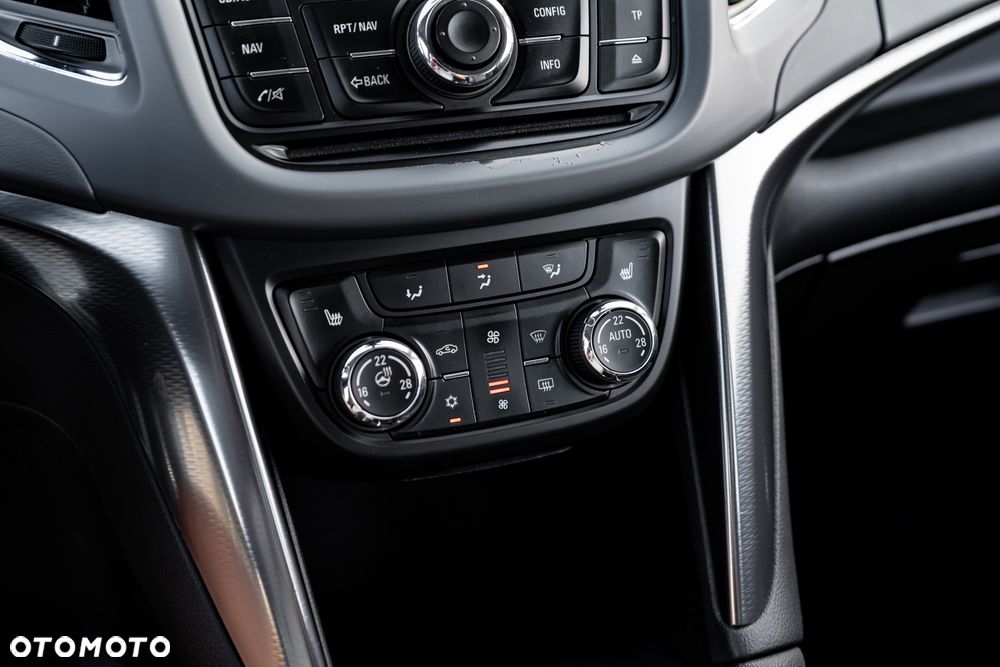 Opel Zafira Tourer 1.6 SIDI Turbo Sport - 35