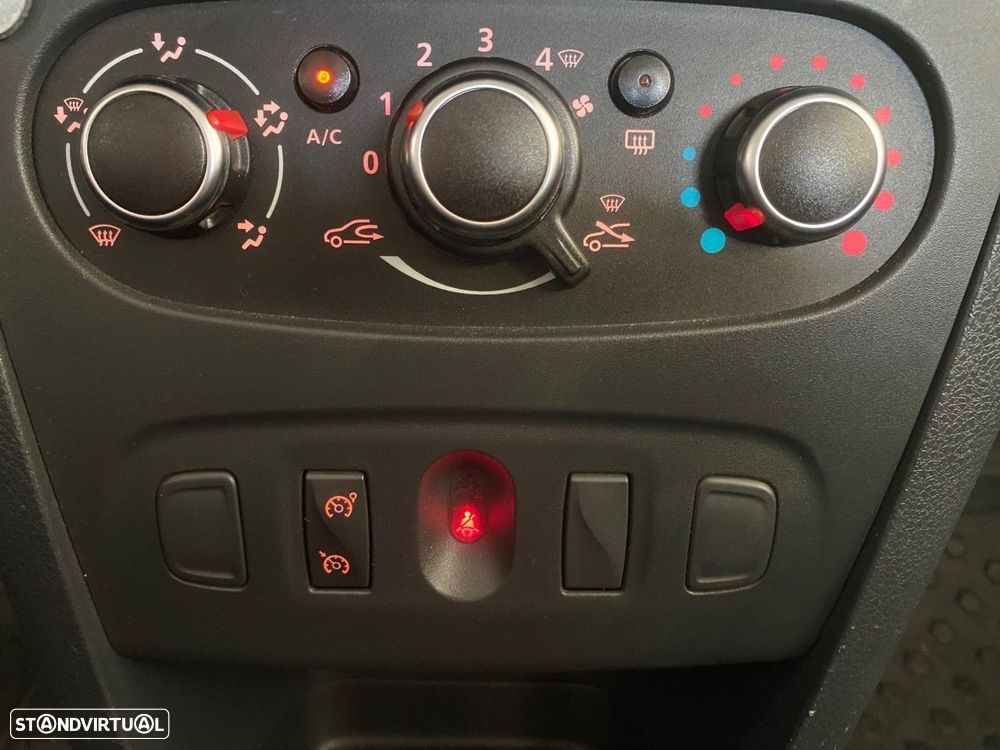 Dacia Sandero 1.0 ECO-G Comfort Bi-Fuel - 26