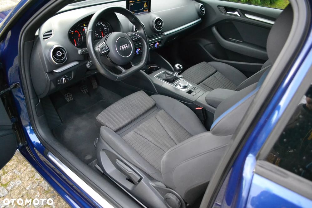 Audi A3 3-drzwiowe 2.0 TDI Ambition - 10